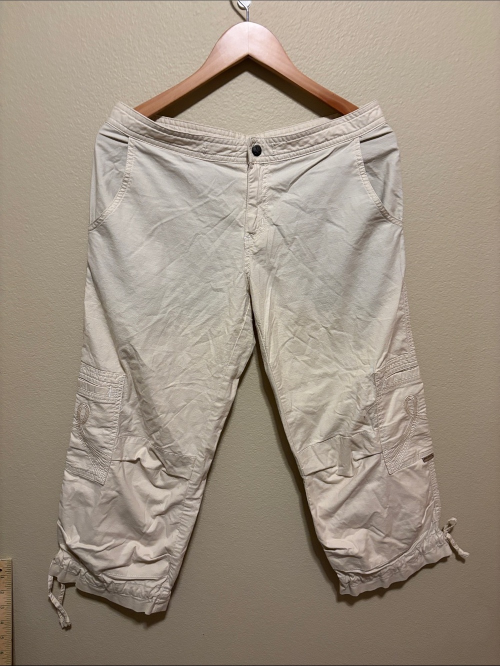 Prana Cream Cargo Capris with Side Pockets